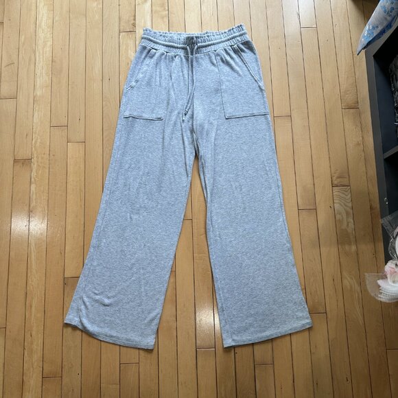 STARS ABOVE Super Soft Wide Leg Drawstring Sweatpants Size Small Grey w pockets - Picture 2 of 15